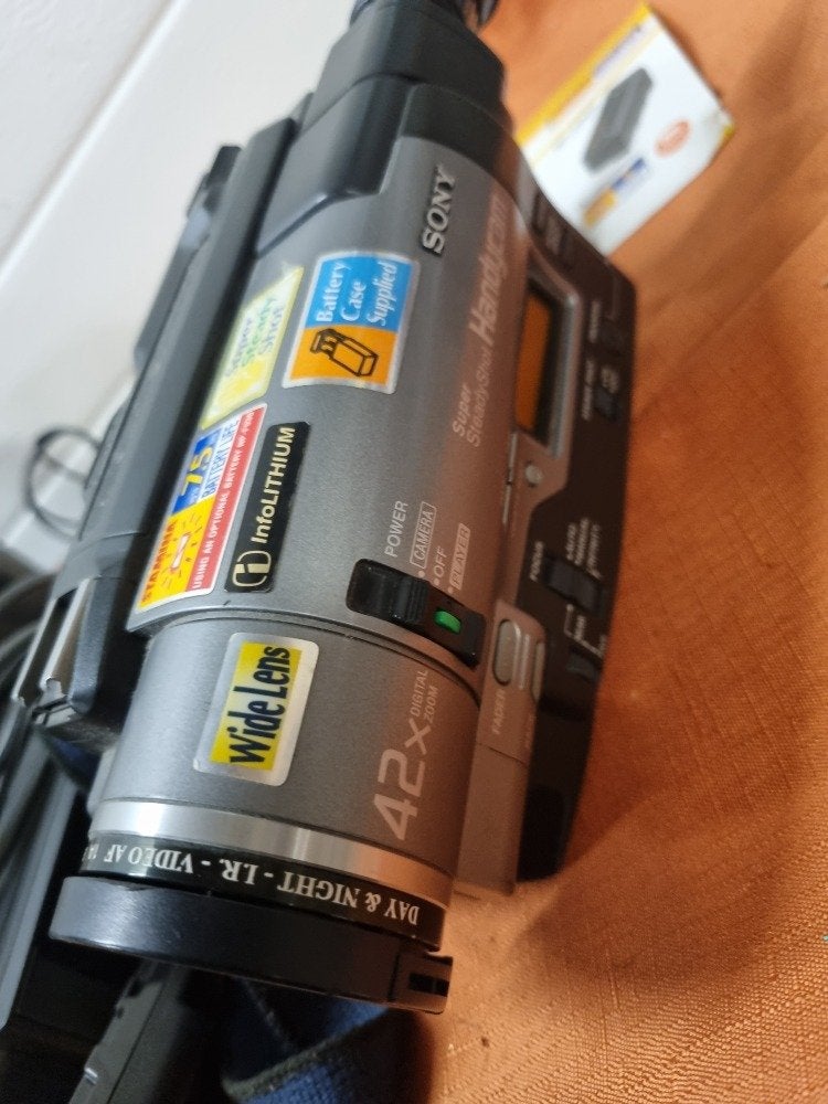 videocamera sony handycam 42x, Ophalen of Verzenden, 'T Olde Gre-j, Info@toldegrej.nl, Endepoelstraat 20f Didam