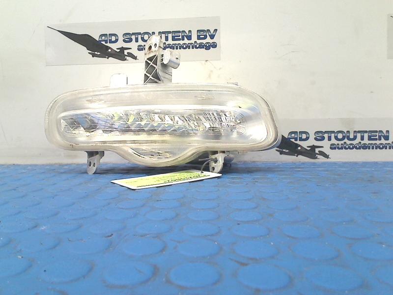 Mistlamp Rechts Voor Fiat Panda (312) (2012-02/..) 81158003, FCA Germany GmbH, Gebruikt, IPC D1-09 Bahnhofsplatz, Rüsselsheim am Main 65423, , Duitsland