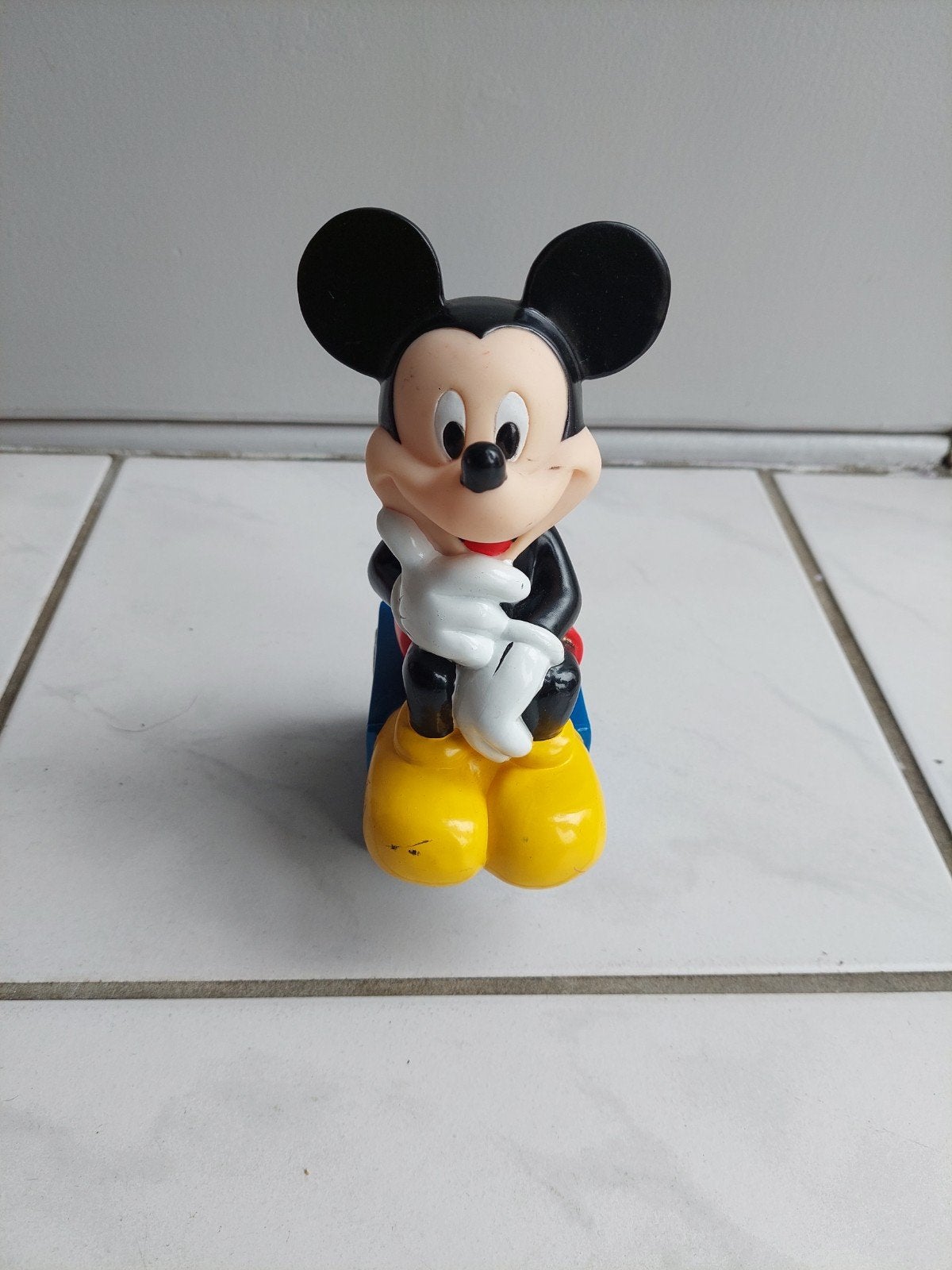 zeldzame charmant vintage rubberen zaklamp van Mickey Mouse,, Verzamelen, Disney, Ophalen of Verzenden, Mickey Mouse, Zo goed als nieuw