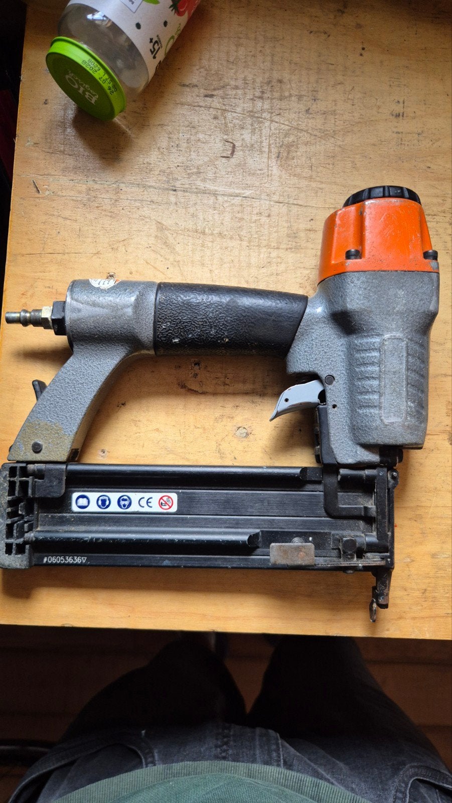 paslode pneumatische tacker, Ophalen, Gebruikt