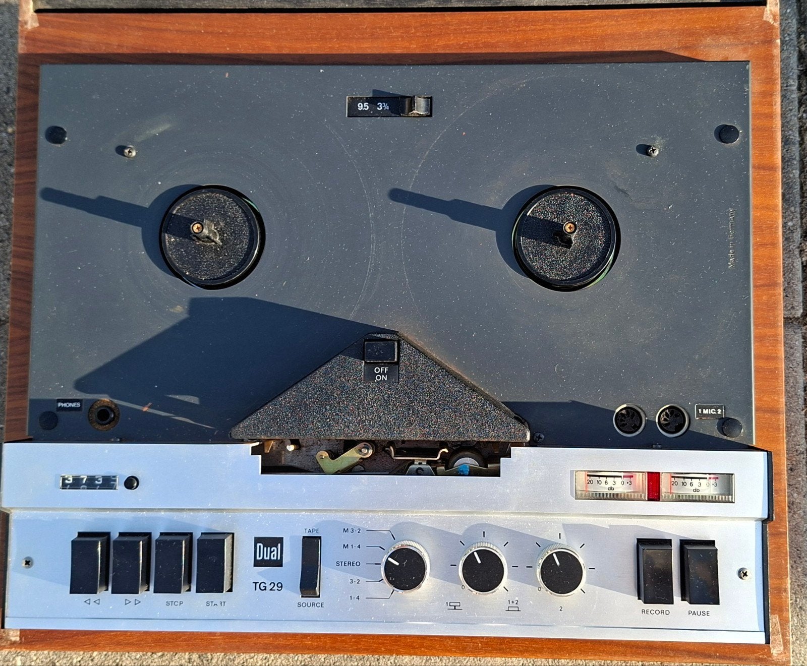 DUAL TG-29 Bandrecorder met stofkap (opknapper), Ophalen of Verzenden