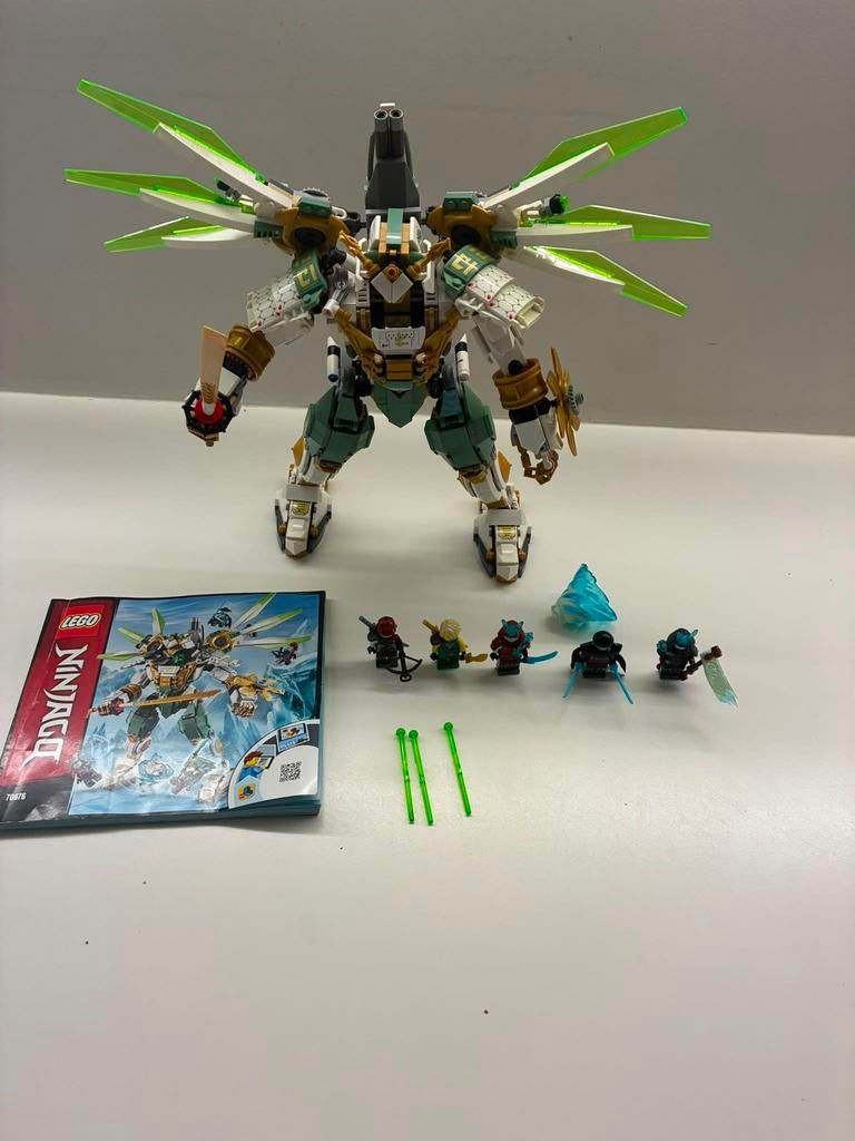 LEGO Ninjago Titanium Mecha van Lloyd 70676, Ophalen, Lego, Zo goed als nieuw, Inclusief minifiguren