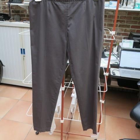 Broek grijs elast. tailleband Brunello Cucinelli 44 (it 48), Brunello Cucinelli, Maat 42/44 (L), Ophalen of Verzenden, Zo goed als nieuw