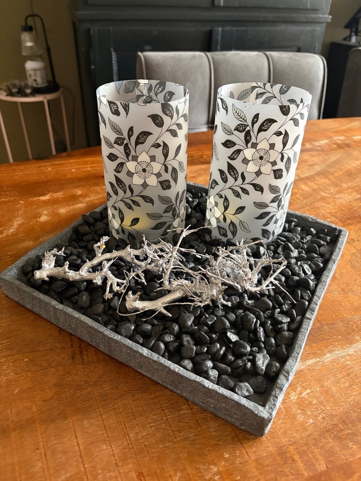 Decoratieve set: dienblad met kaarsen en decoratie, Windlicht, Gebruikt, Zwart, Ophalen of Verzenden