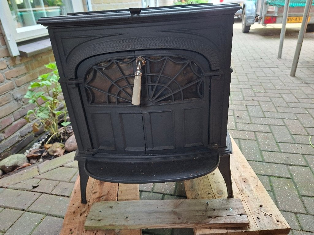 Intrepid houtkachel, Huis en Inrichting, Kachels, Ophalen, Gebruikt, Hout, Houtkachel