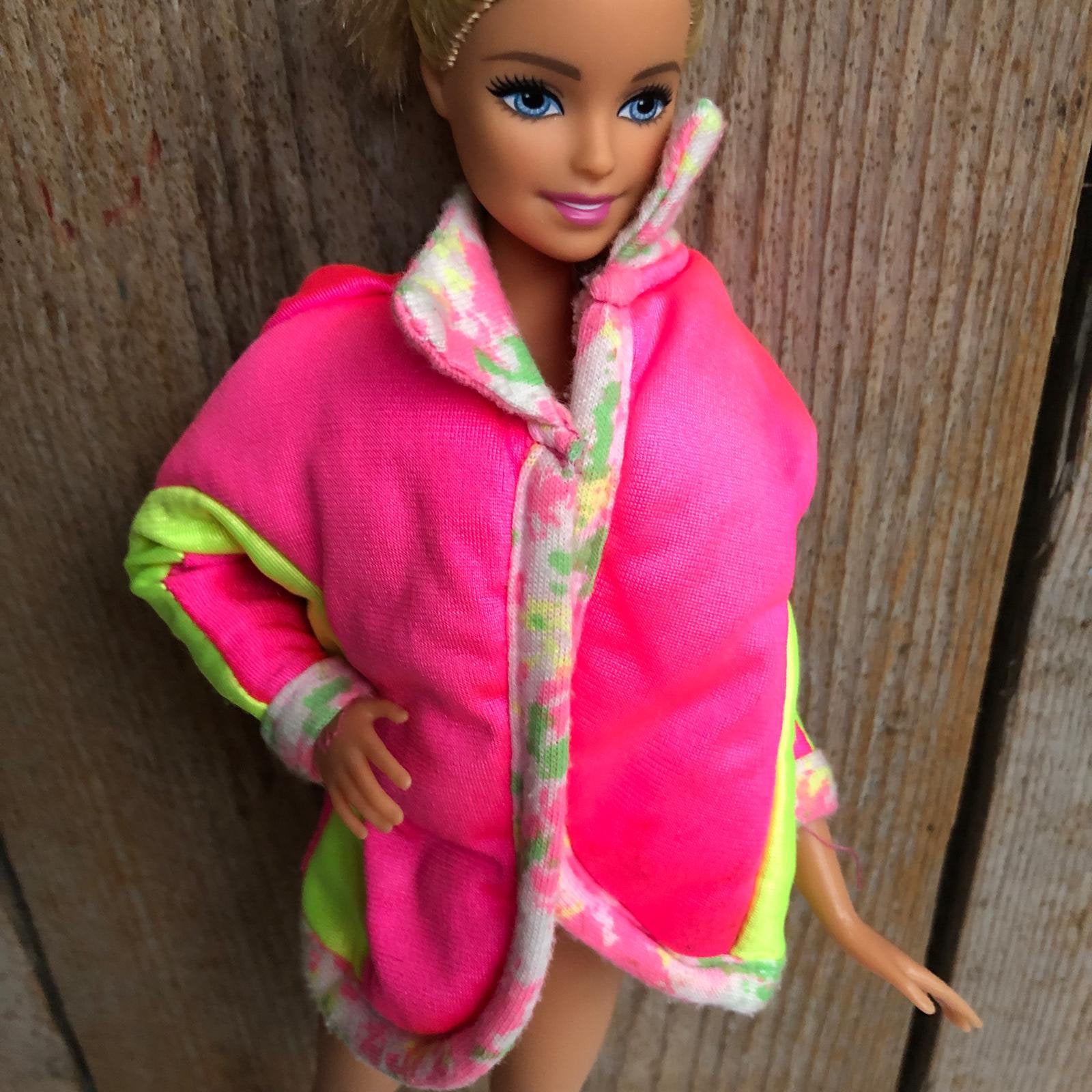 Roze groen vintage jas voor Barbie, Ophalen of Verzenden, Zo goed als nieuw, Barbie