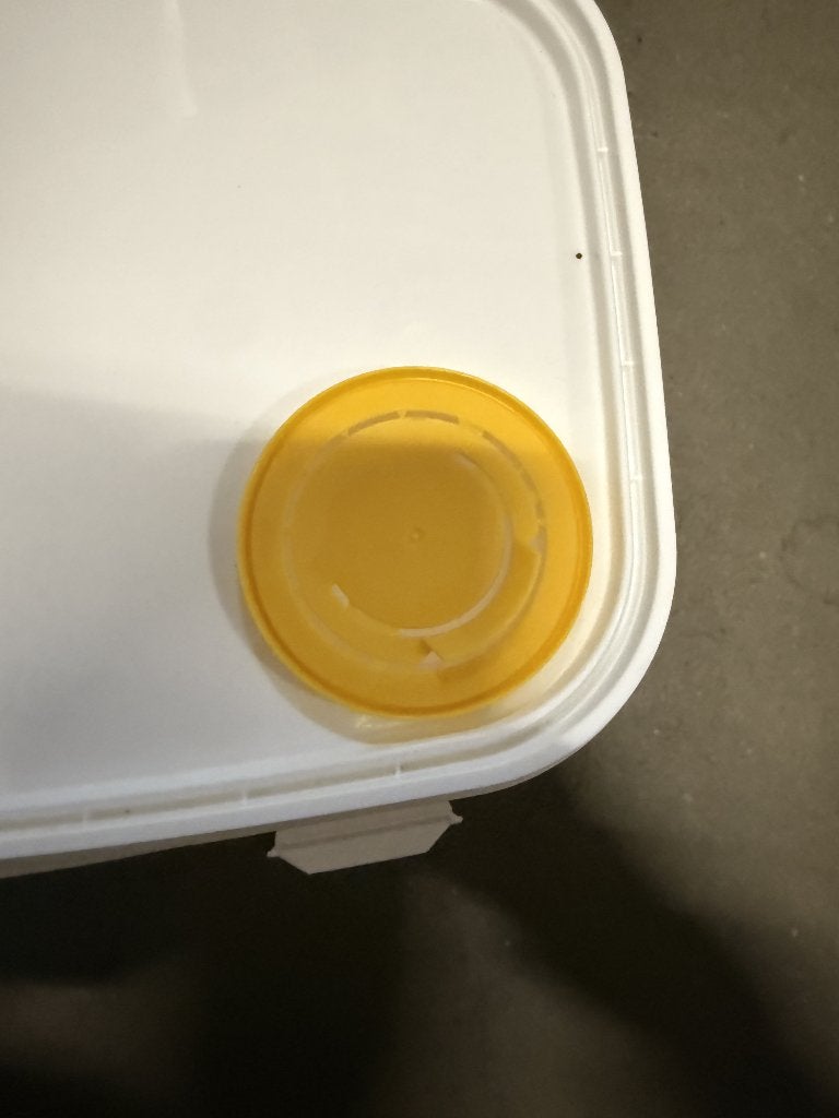 Kunststof emmer met deksel – 10 liter (wit), Ophalen, Kunststof, Gebruikt, Met deksel