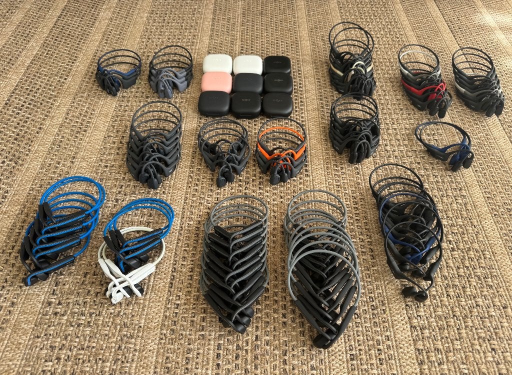 Partij 100x Shokz (Pro 2, Swim Pro, OpenFit, Move) Defect, Overige merken, Bluetooth, Niet werkend, Op oor (supra aural)
