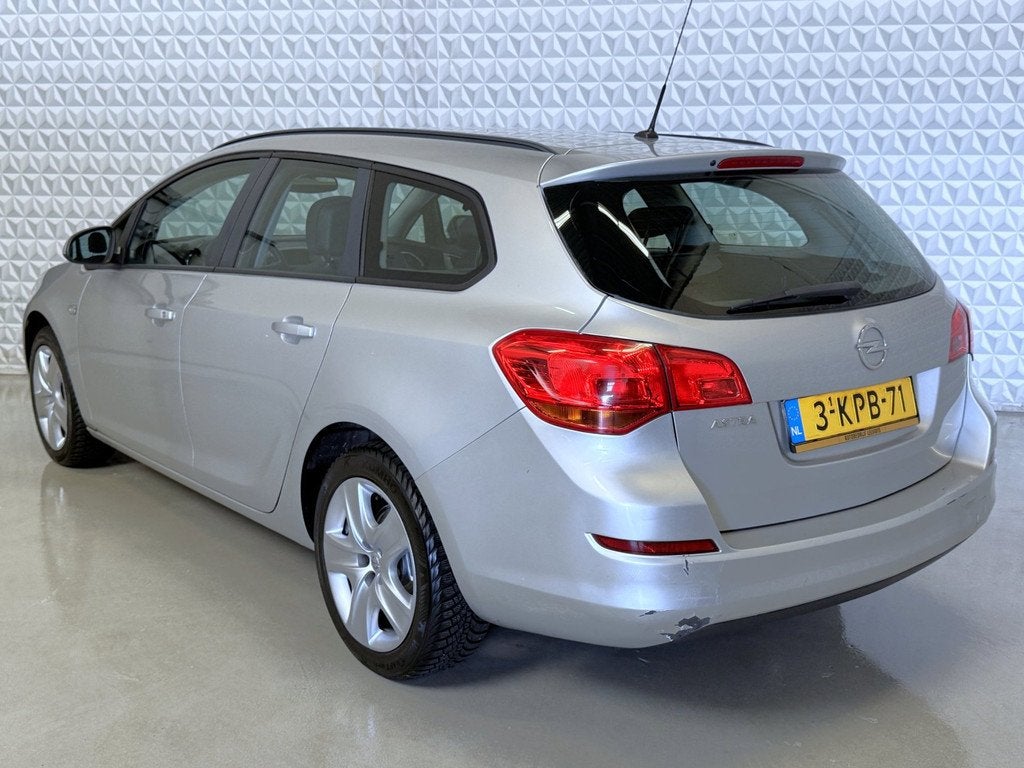 Opel Astra Sports Tourer 1.4 Edition / LPG-G3 (2011), Auto's, Opel, Voorwielaandrijving, Euro 5, 101 pk, Gebruikt