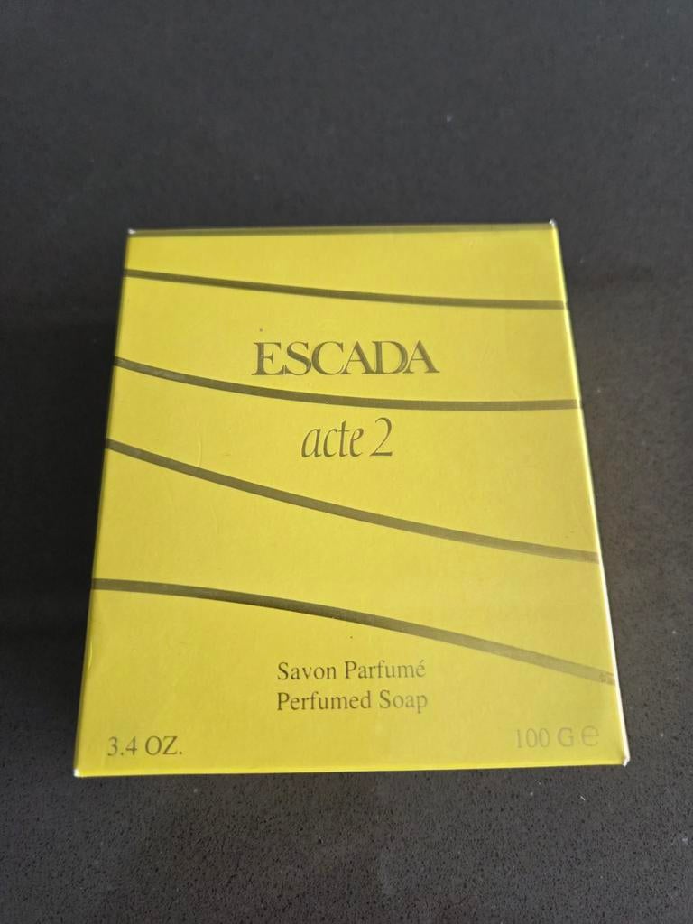 Escada Acte 2 Savon Parfumé Perfumed Soap 100g, Ophalen of Verzenden, Nieuw, Bad & Douche