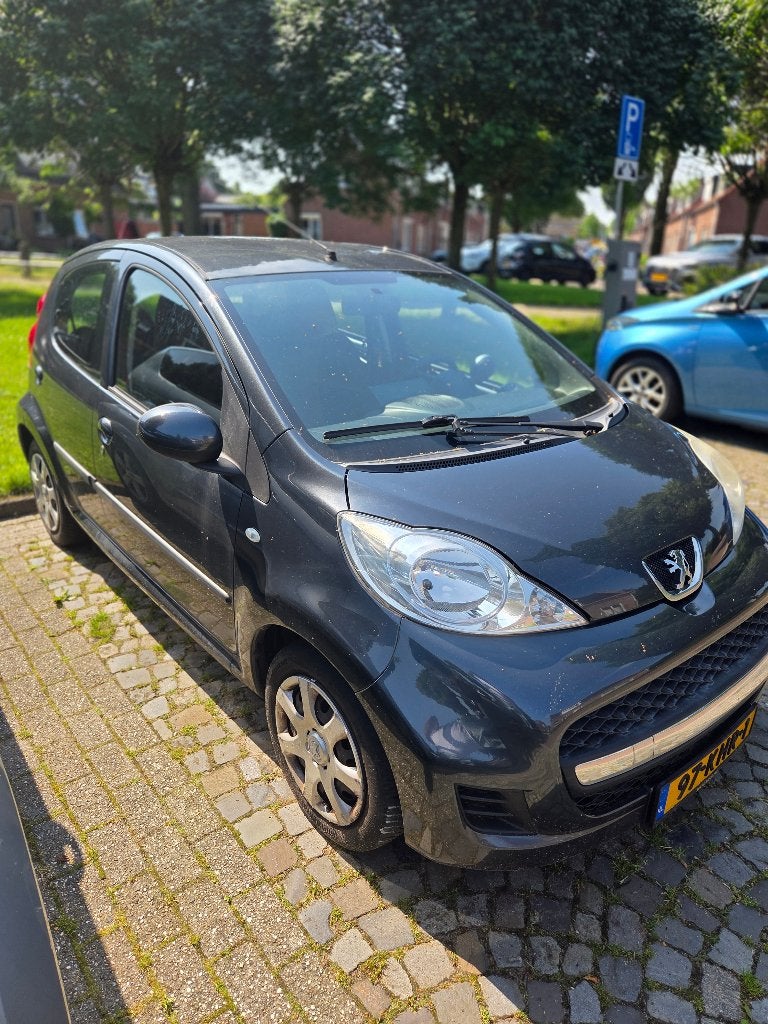 Peugeot 107 1.0 12V 5DR 2009 Grijs, Voorwielaandrijving, Euro 5, Stof, 4 stoelen