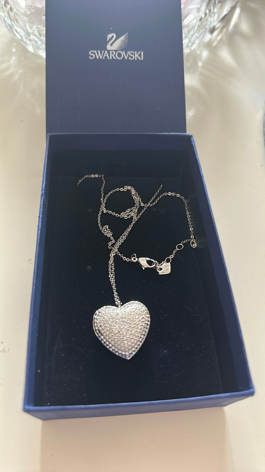 Swarovski ketting met hartvormige hanger en kristallen, Sieraden, Tassen en Uiterlijk, Met kristal, Overige materialen, Ophalen of Verzenden