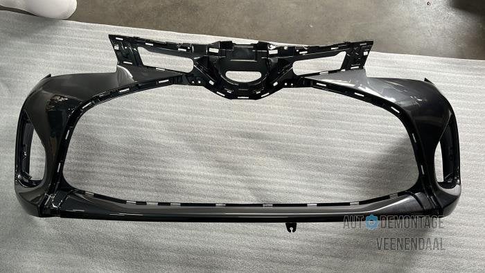 Voorbumper van een Toyota Yaris (1G3), -, -, Nieuw, Ophalen of Verzenden