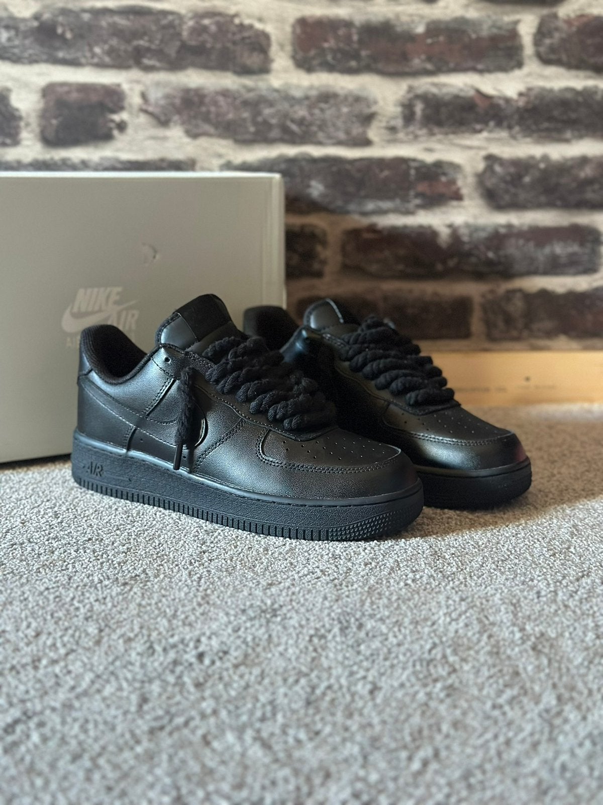 Nike Airforce 1 07’ ‘CUSTOM ROPE LACES’ Zwart | Nieuw!, Ophalen of Verzenden, Zo goed als nieuw, Zwart