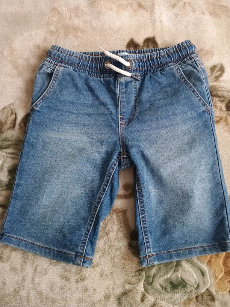 Spijker shorts voor jongen van Primark, maat 122, Broek, Gebruikt, Ophalen of Verzenden, Primark