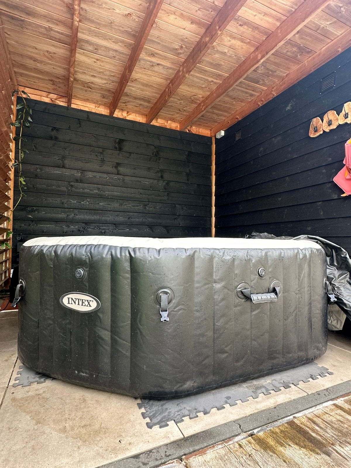 Opblaasbare jacuzzi 6 personen - Intex Pure Spa, Ophalen, Zo goed als nieuw, Filter