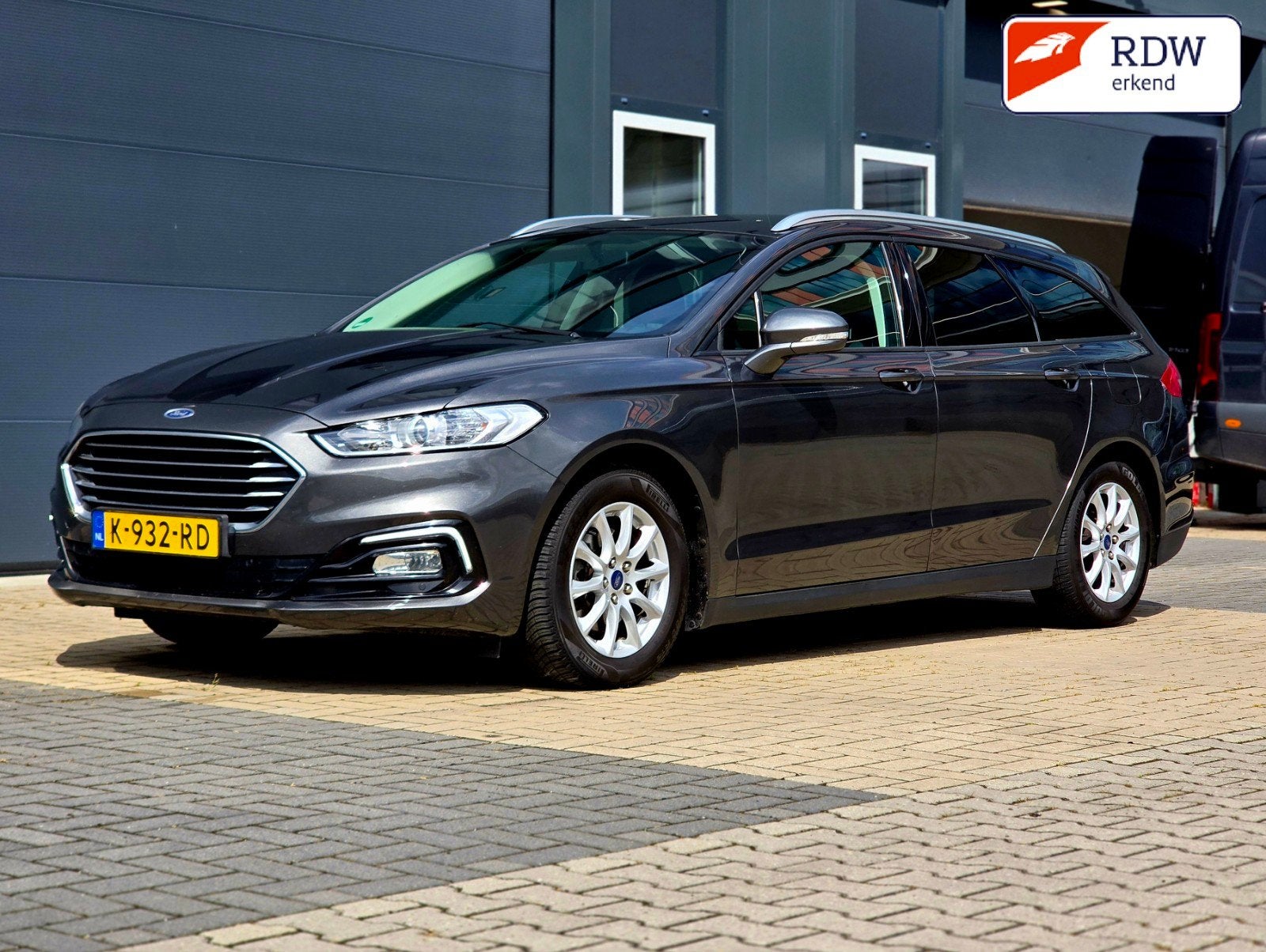 Ford Mondeo 1.5 Ecoboost 165pk 2019 Facelift onderhoudsboekj, Auto's, Stof, 4 cilinders, Mondeo, 1507 kg