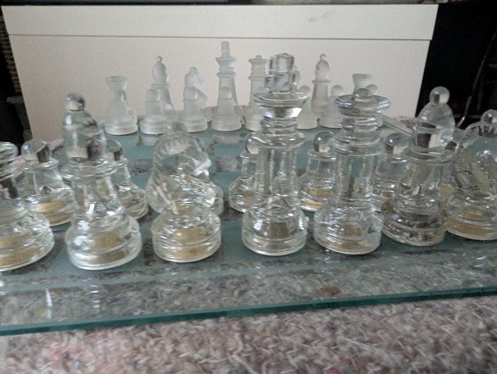 Glazen Schaakspel - Elegant en Compleet, Hobby en Vrije tijd, Gezelschapsspellen | Bordspellen, Een of twee spelers, Ophalen of Verzenden