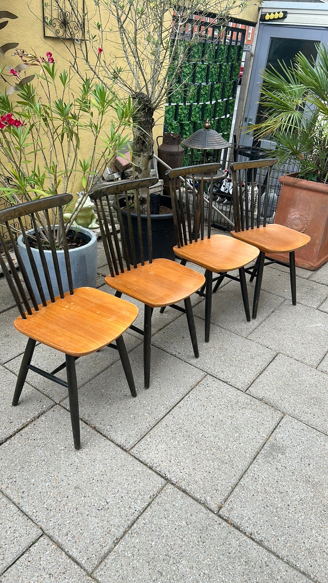 Spijlenstoelen vintage Fanett (style) jr 50/60, Ophalen, Gebruikt, Zwart, Hout