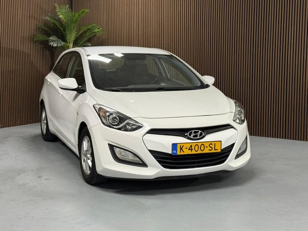 Hyundai i30 1.4i i-Drive Cool (bj 2013), Voorwielaandrijving, Stof, Gebruikt, 4 cilinders