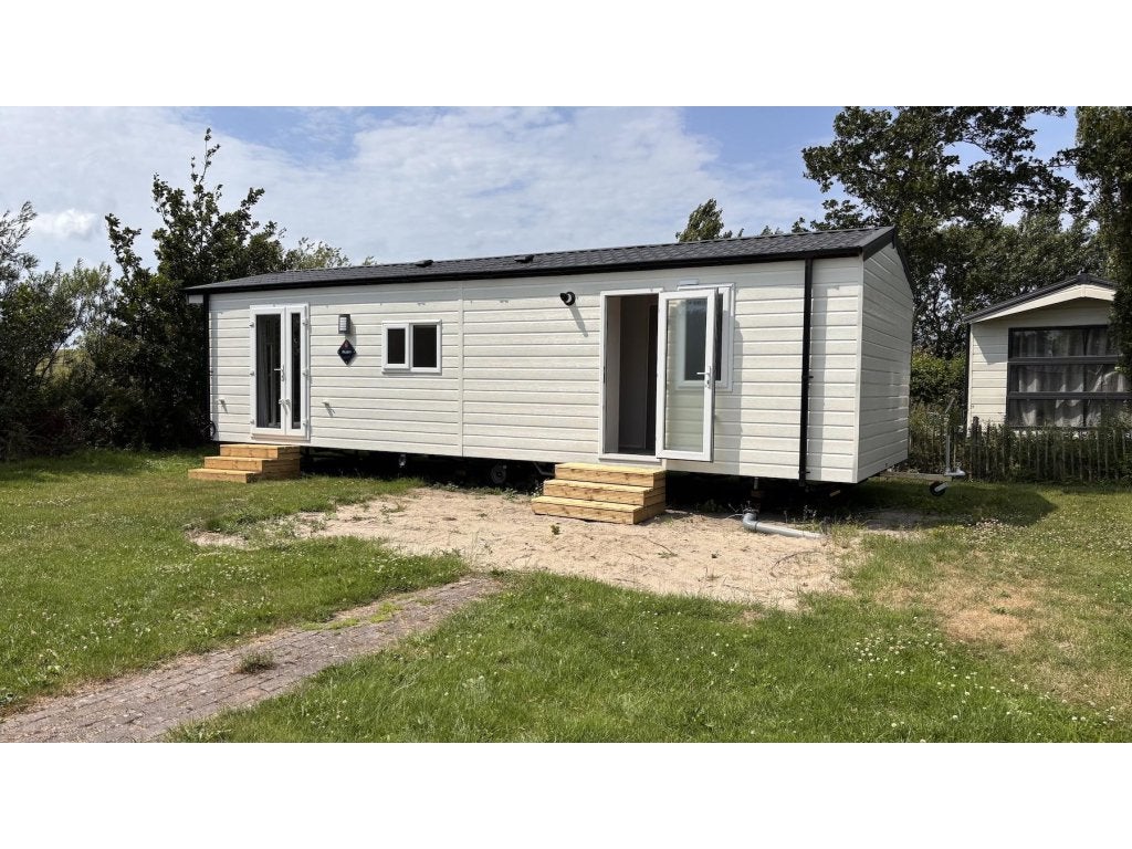 Chalet te koop Wiringherlant 79 | Hippolytushoef, N-H R#52R, Tot en met 4