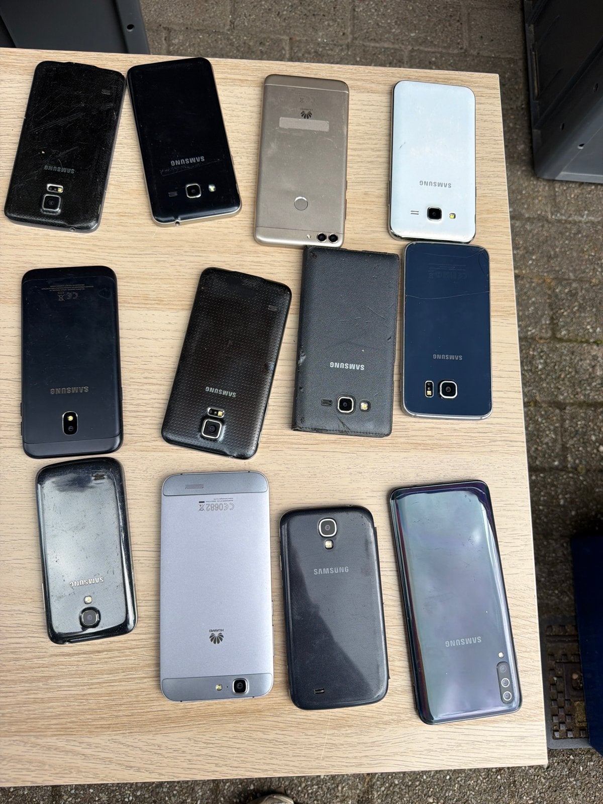 Partij Samsung telefoons - Werking onbekend, Ophalen of Verzenden, Gebruikt, Overige modellen, Zonder abonnement