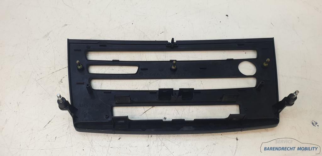 Afdekkap CCC E87 1-serie BMW professional navigatie 6937270, Petuelring 130
80788  Munich, DE, Gebruikt, Info@bmw.de, Ophalen of Verzenden