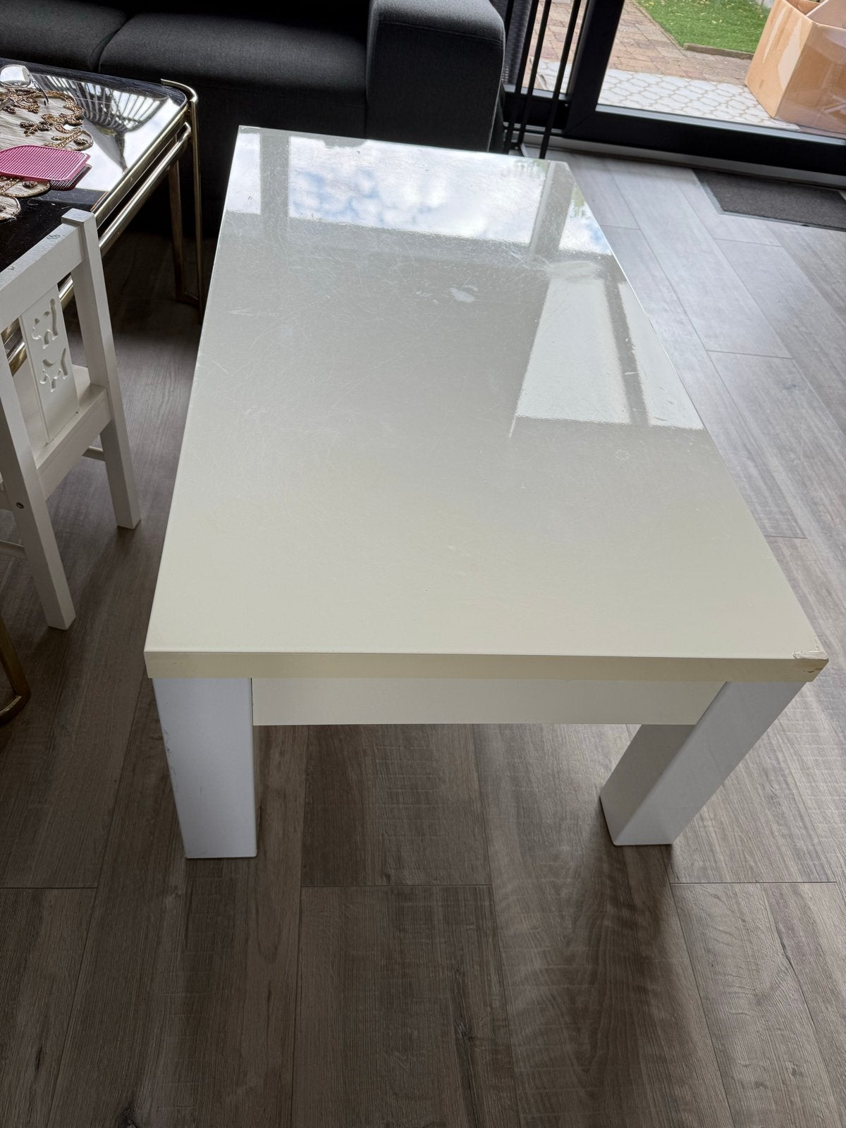 Witte salontafel - Modern en functioneel, Ophalen, Overige materialen, Gebruikt, 100 tot 150 cm
