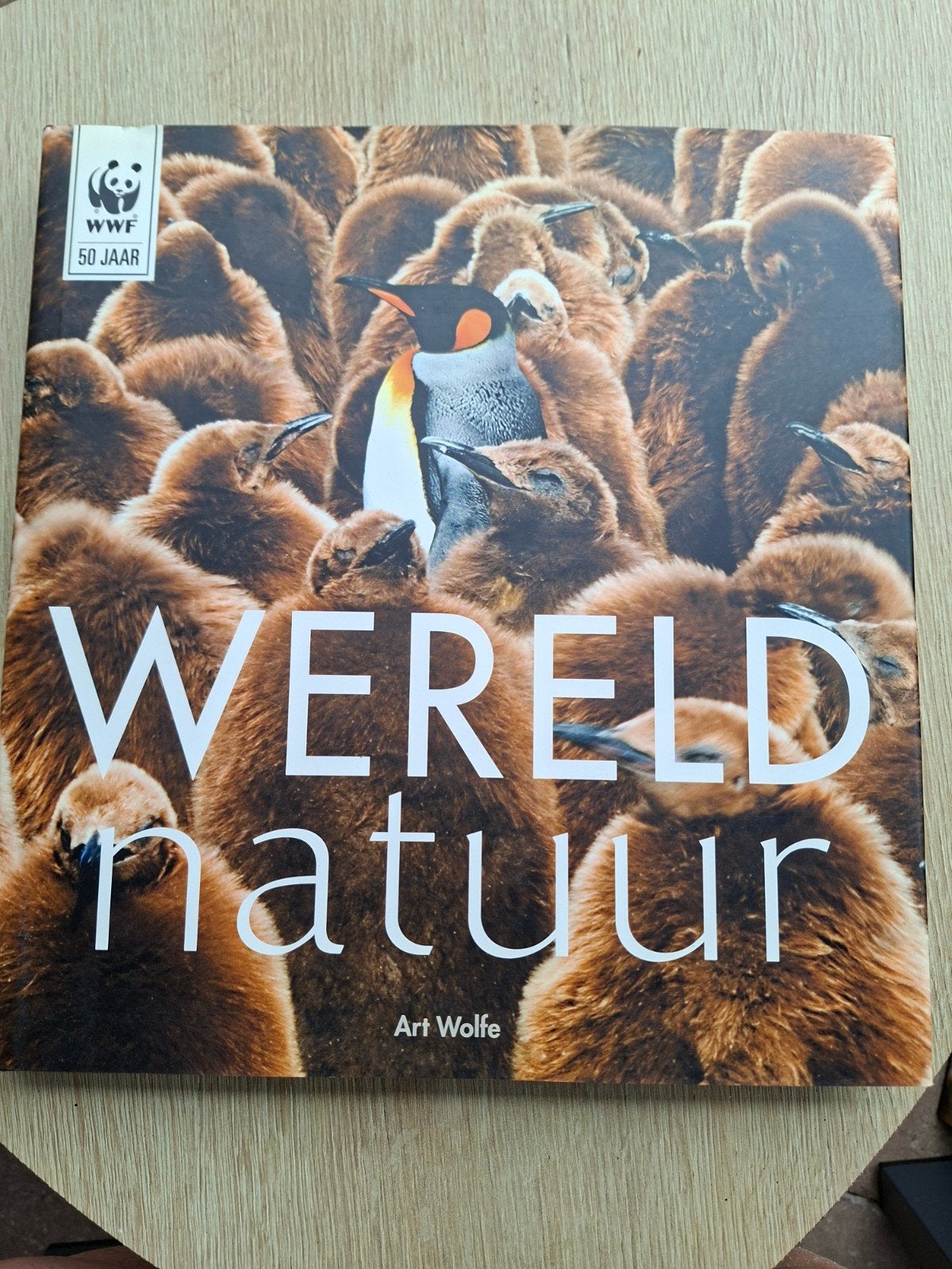 Wereld Natuur - Art Wolfe (WWF 50 Jaar), Boeken, Ophalen of Verzenden