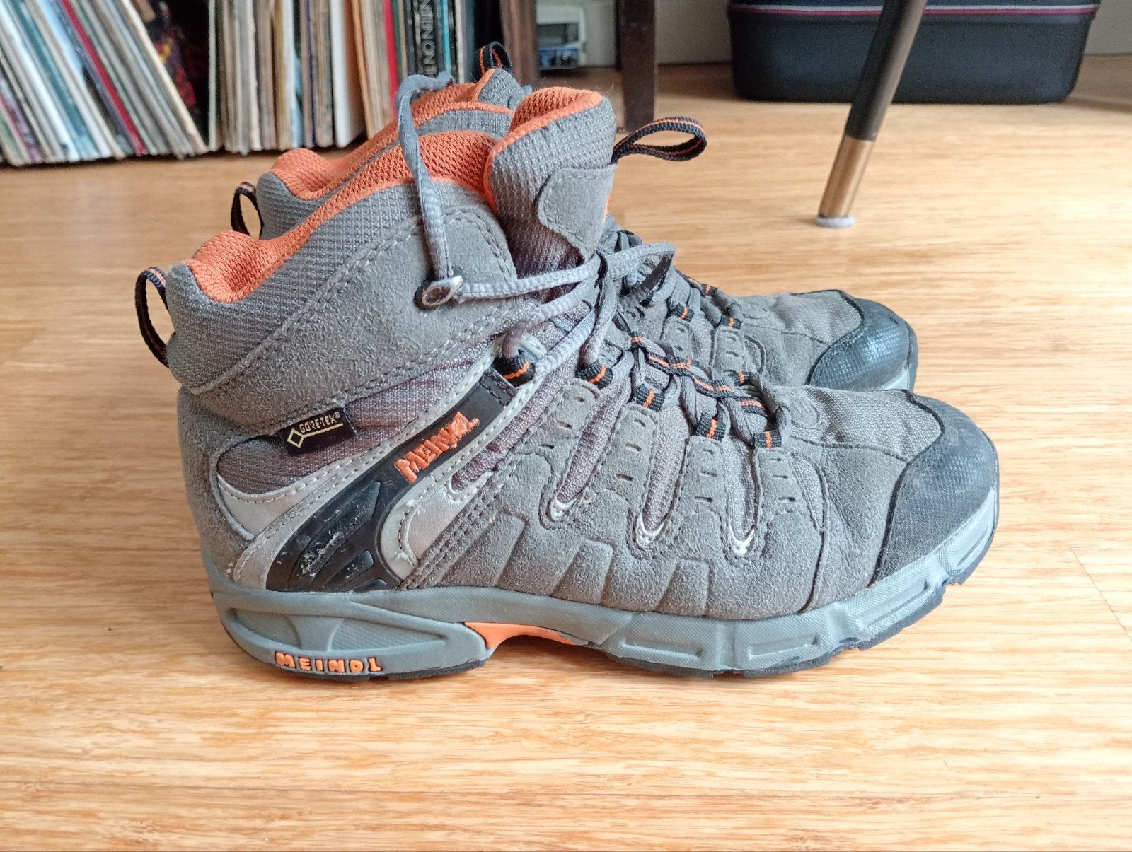 Meindl Gore-Tex wandelschoenen - Maat 34, Ophalen of Verzenden, Gebruikt, Schoenen