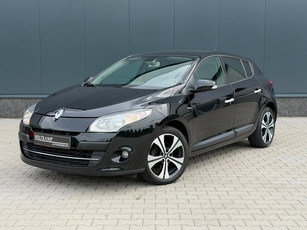 Renault Mégane 1.4 TCe Bose | AIRCO | CRUISE | STOELVERWARM, Voorwielaandrijving, Gebruikt, 4 cilinders, Leder en Stof