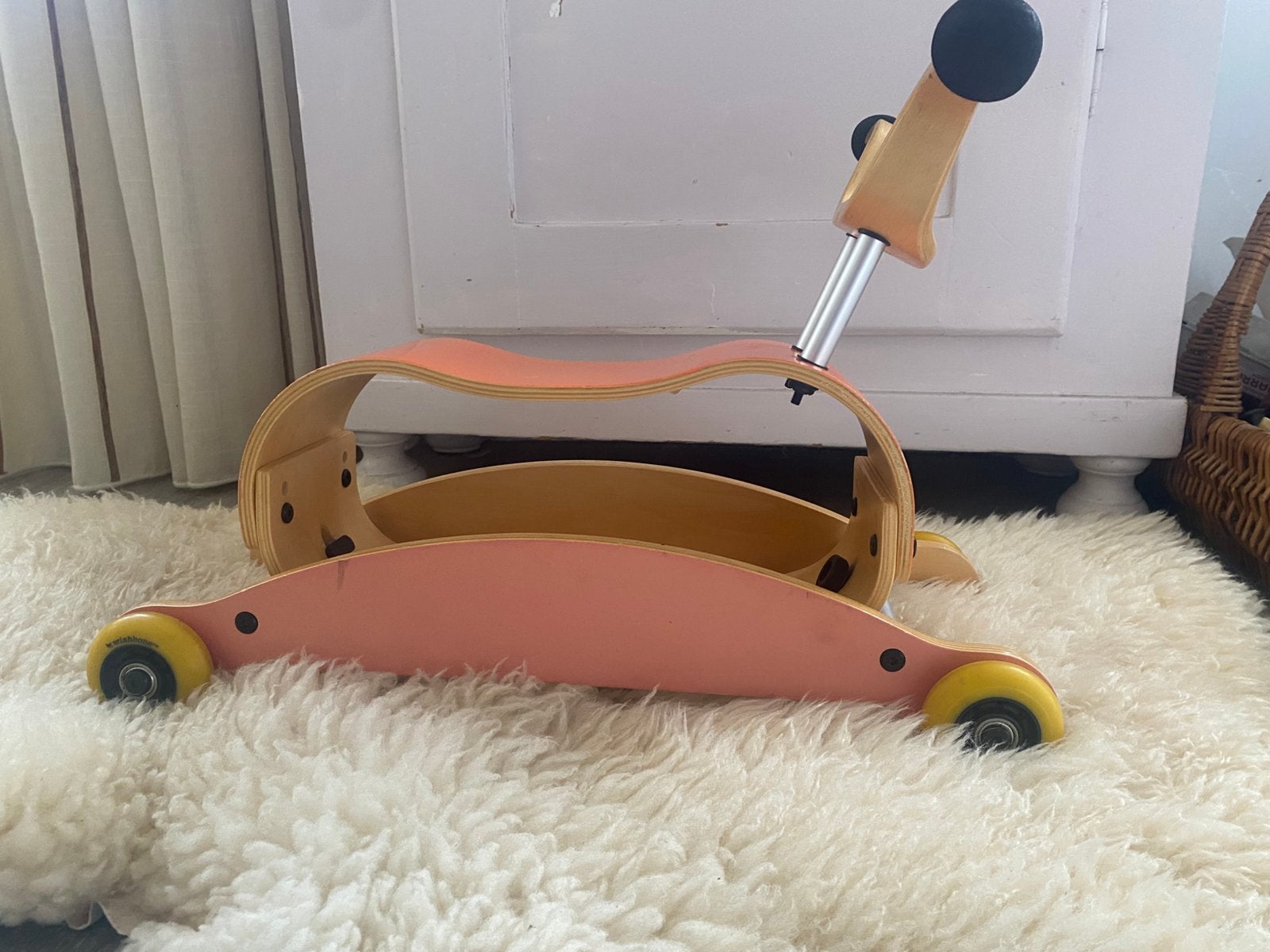 Wishbone Mini Flip 3-in-1 speelvoertuig roze/zalm/geel, Ophalen, Zo goed als nieuw, Overige typen