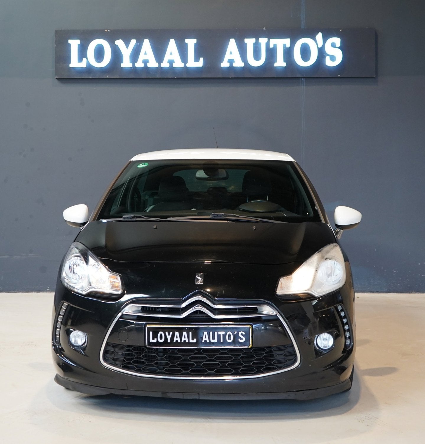 DS 3 1.2 PureTech Business | AUT | CRUISE | PDC | AIRCO | NA, Auto's, Stof, Gebruikt, Euro 6, 1199 cc