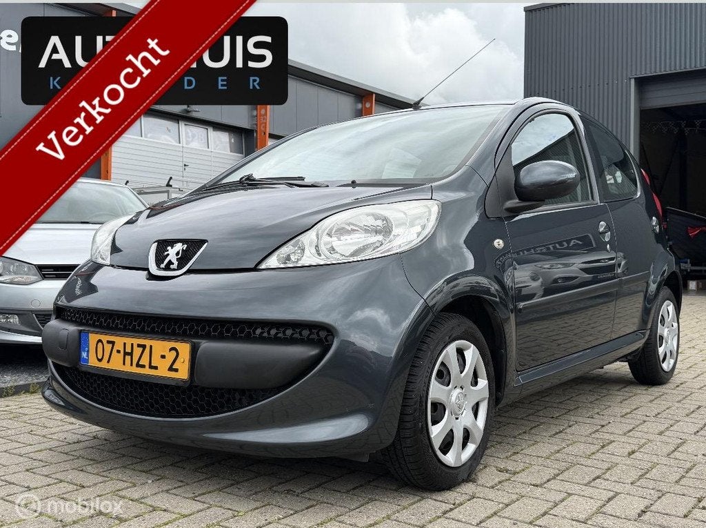 Peugeot 107 1.0-12V Sublime | NW APK |, Auto's, Voorwielaandrijving, Metallic lak, Gebruikt, 4 stoelen