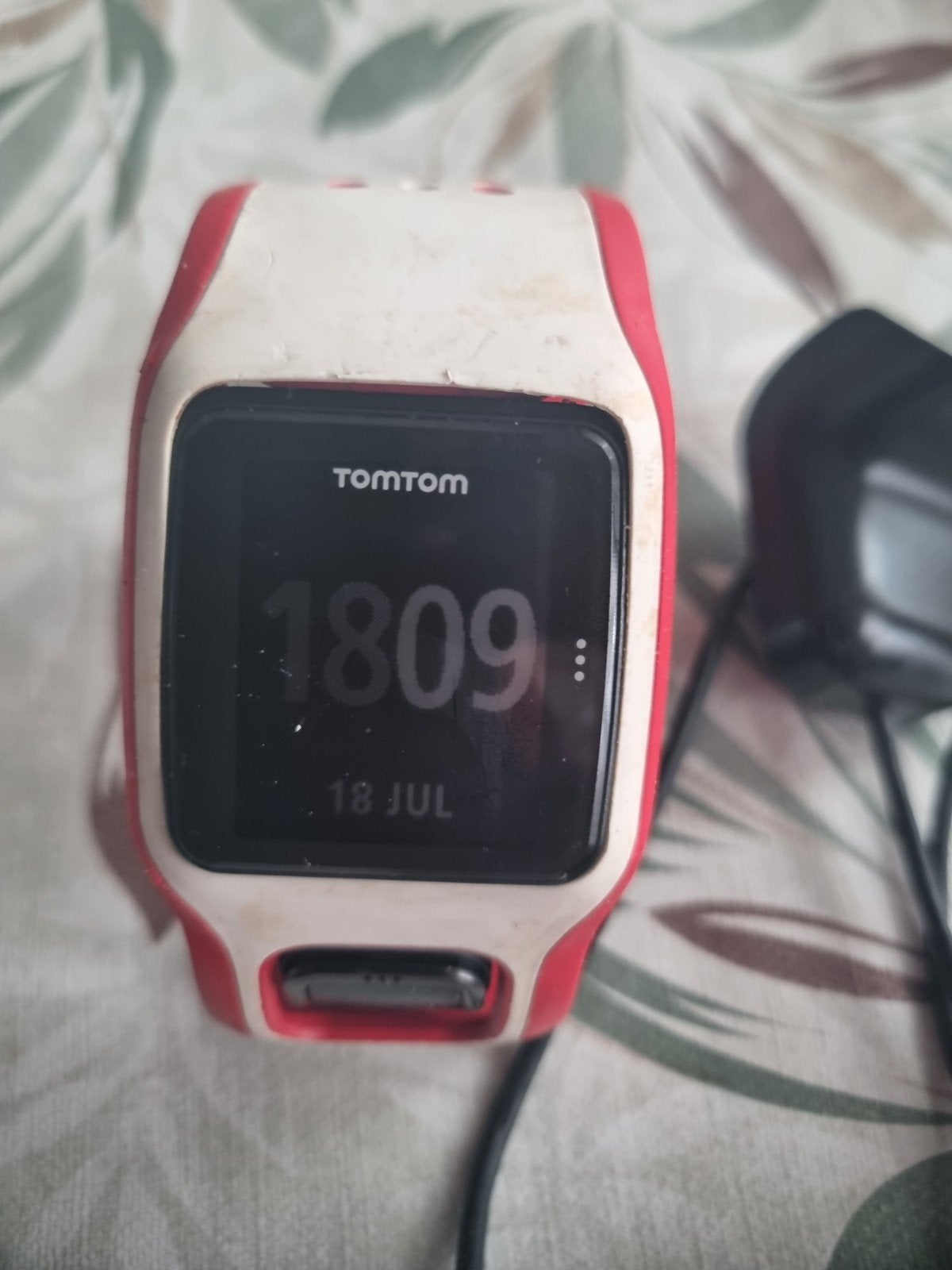TomTom sporthorloge met GPS en hartslagmeter, Gebruikt, Afstand, Ophalen of Verzenden, Waterdicht