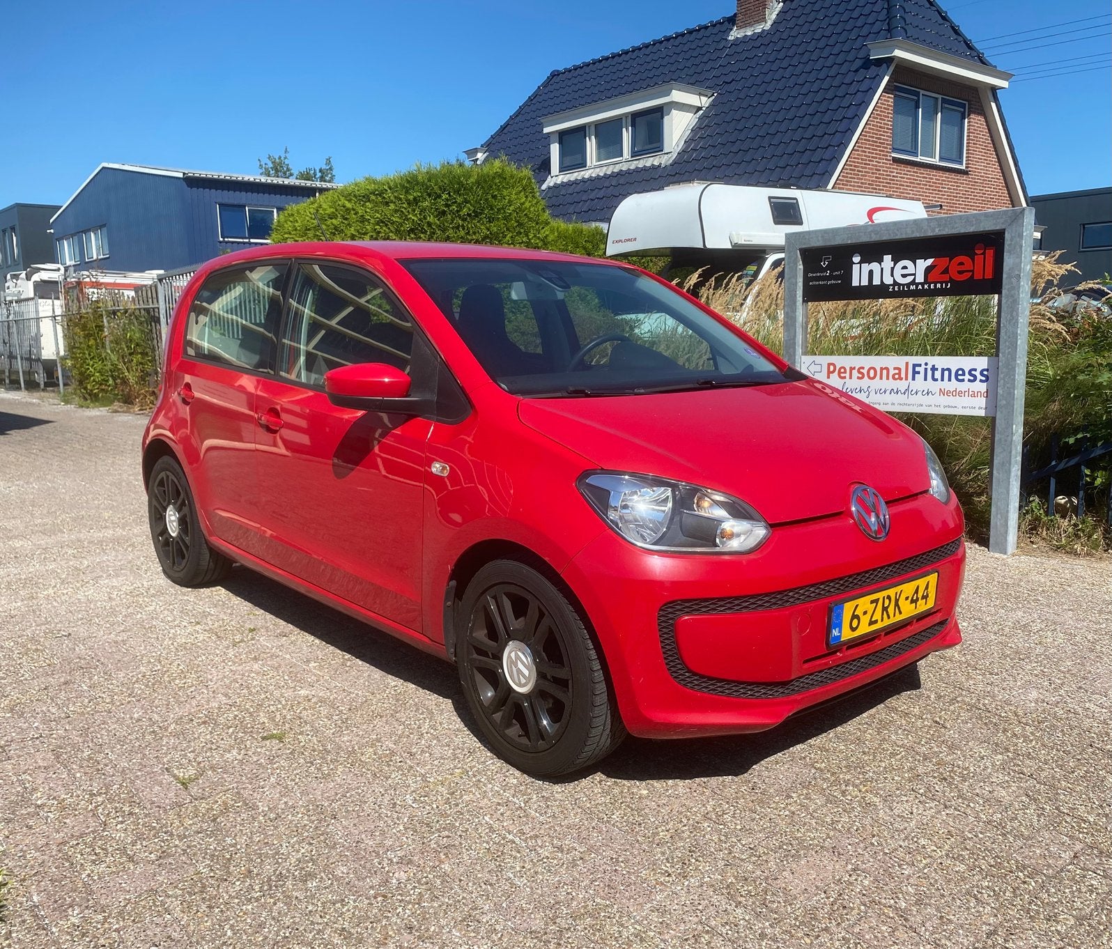 Volkswagen up! 1.0 5 Deurs 2015 AIRCO APK, Auto's, Voorwielaandrijving, Euro 5, Stof, 840 kg