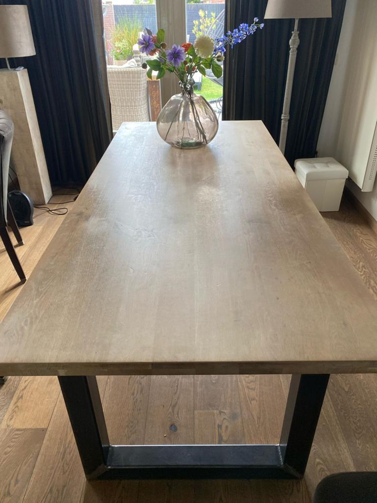 Eettafel met stoelen en bank - 90x200cm, Huis en Inrichting, Ophalen, Twee, Zo goed als nieuw, Grijs