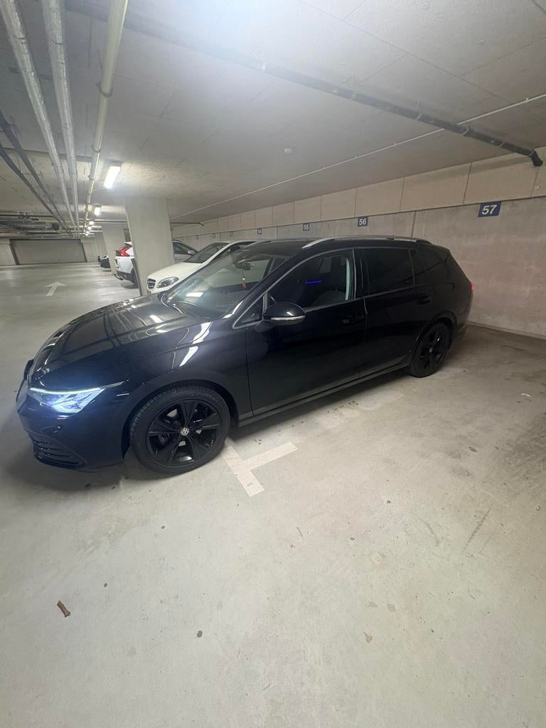 Volkswagen Golf Variant 1.0 TSI 110pk 2021 Zwart, Auto's, Voorwielaandrijving, Zwart, Origineel Nederlands, Stationwagon