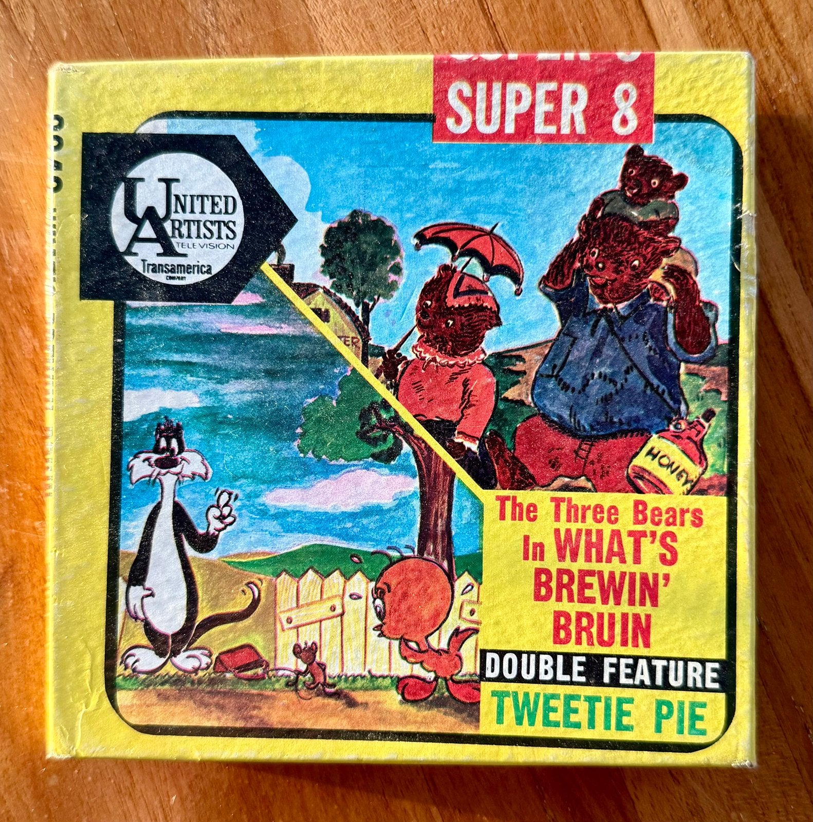 Super 8 Looney Tunes, What's Brewin Bruin’ Tweety Pie, Audio, Tv en Foto, Filmrollen, Ophalen of Verzenden, 8mm film