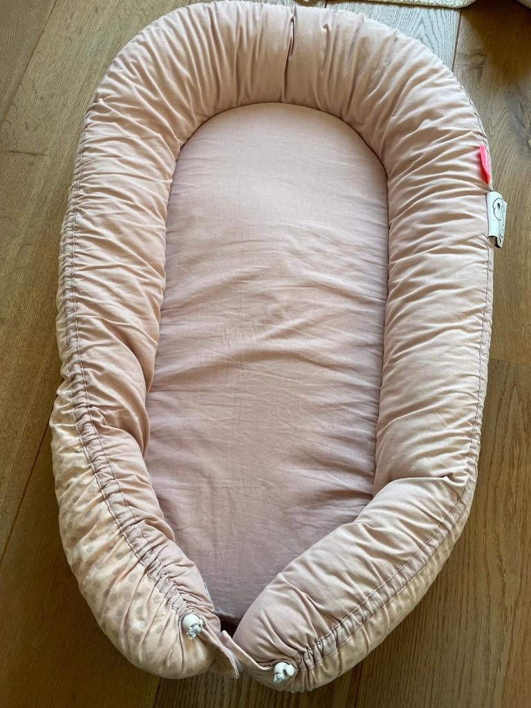 Babynestje Done by Deer, Kinderen en Baby's, Babywiegjes en Ledikanten, Ophalen, Zo goed als nieuw, Overige typen