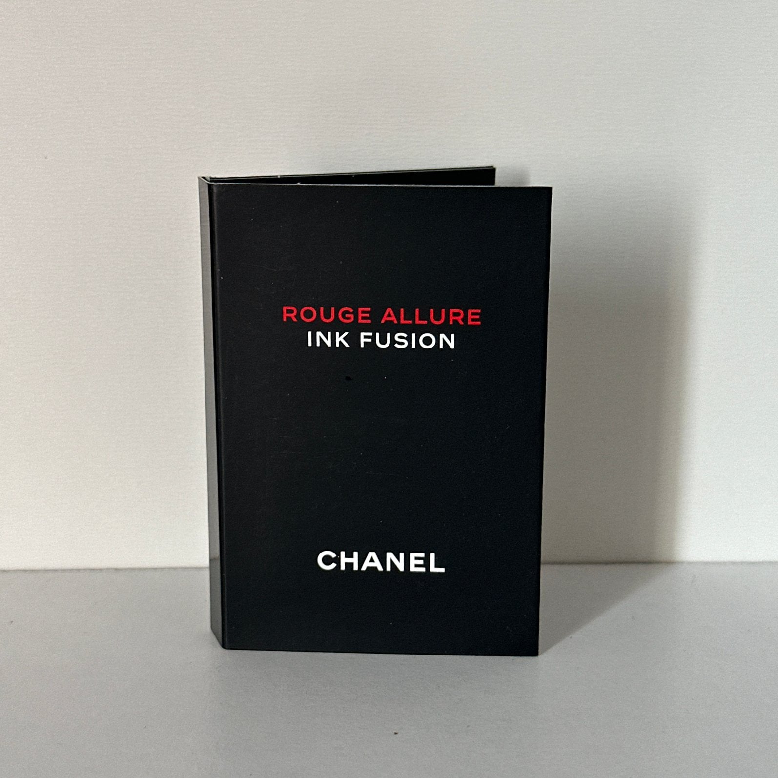 Chanel Rouge Allure Ink Fusion #818 True Red#, Ophalen of Verzenden, Nieuw, Lippen, Make-up