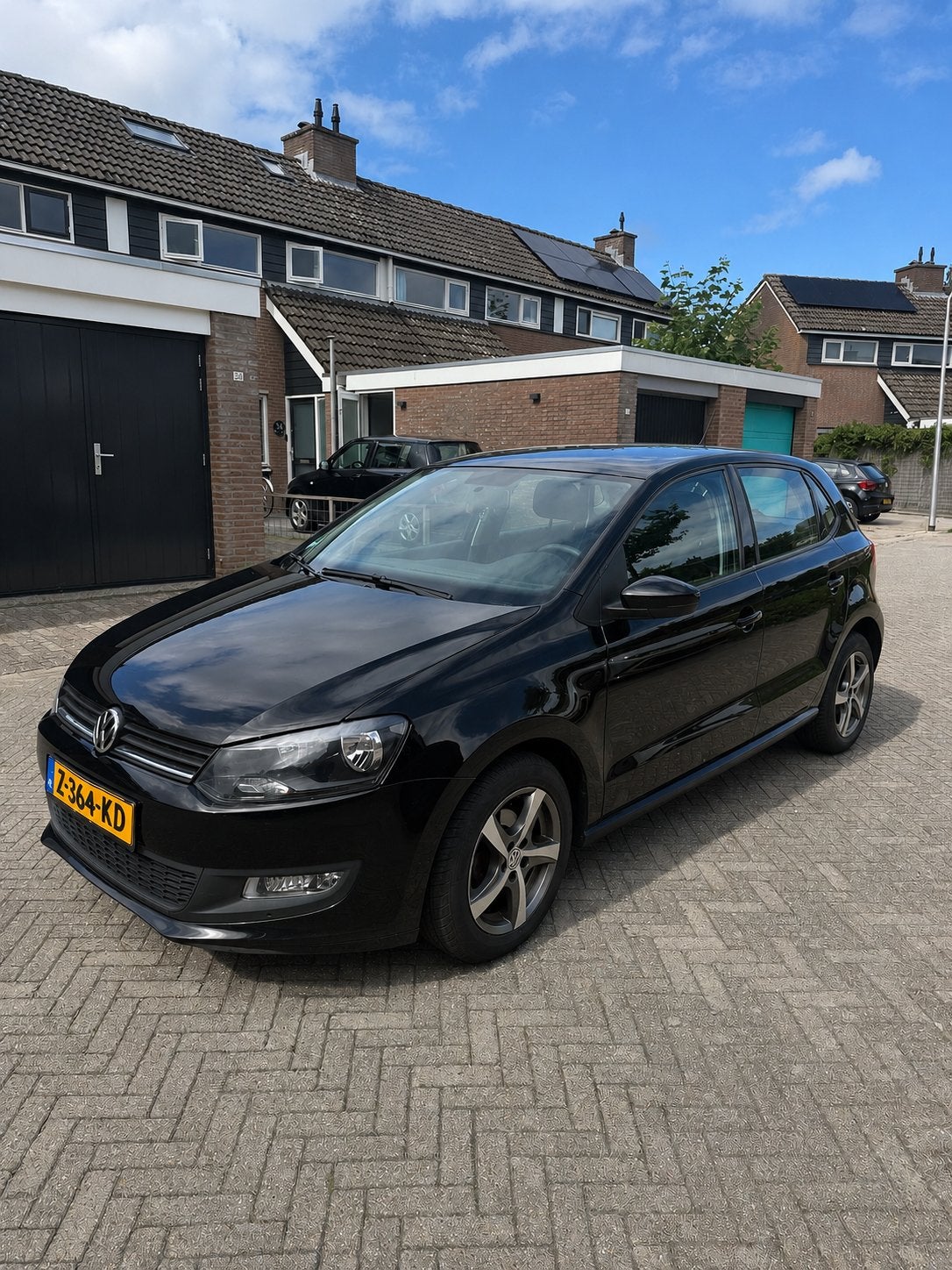 Volkswagen Polo 1.0 MPI 44KW 2017 Zwart, Voorwielaandrijving, 40 €/maand, Zwart, Handgeschakeld
