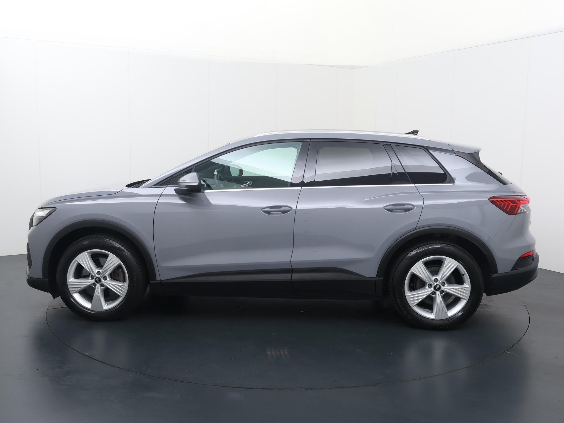 Audi Q4 e-tron 40 Edition 77 kWh | 204 PK | SoH 95% | Climat, Auto's, 12 maanden, Gebruikt, Zwart, 511 km