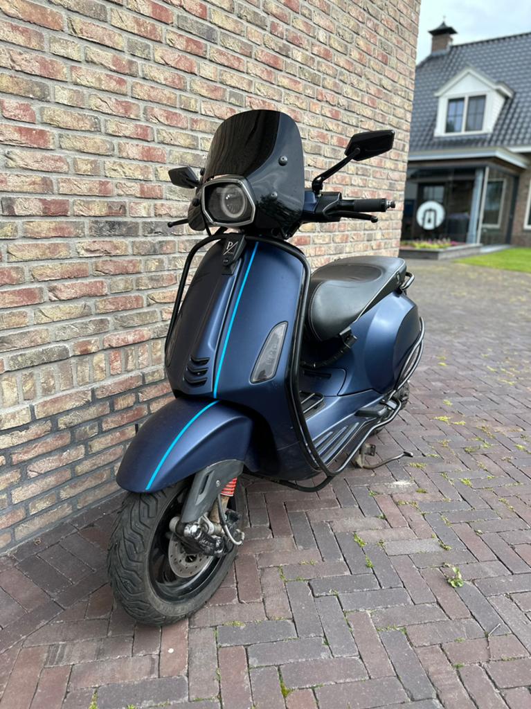 ** Vespa sprint **, Fietsen en Brommers, Ophalen, Maximaal 45 km/u, Nieuw, Vespa S