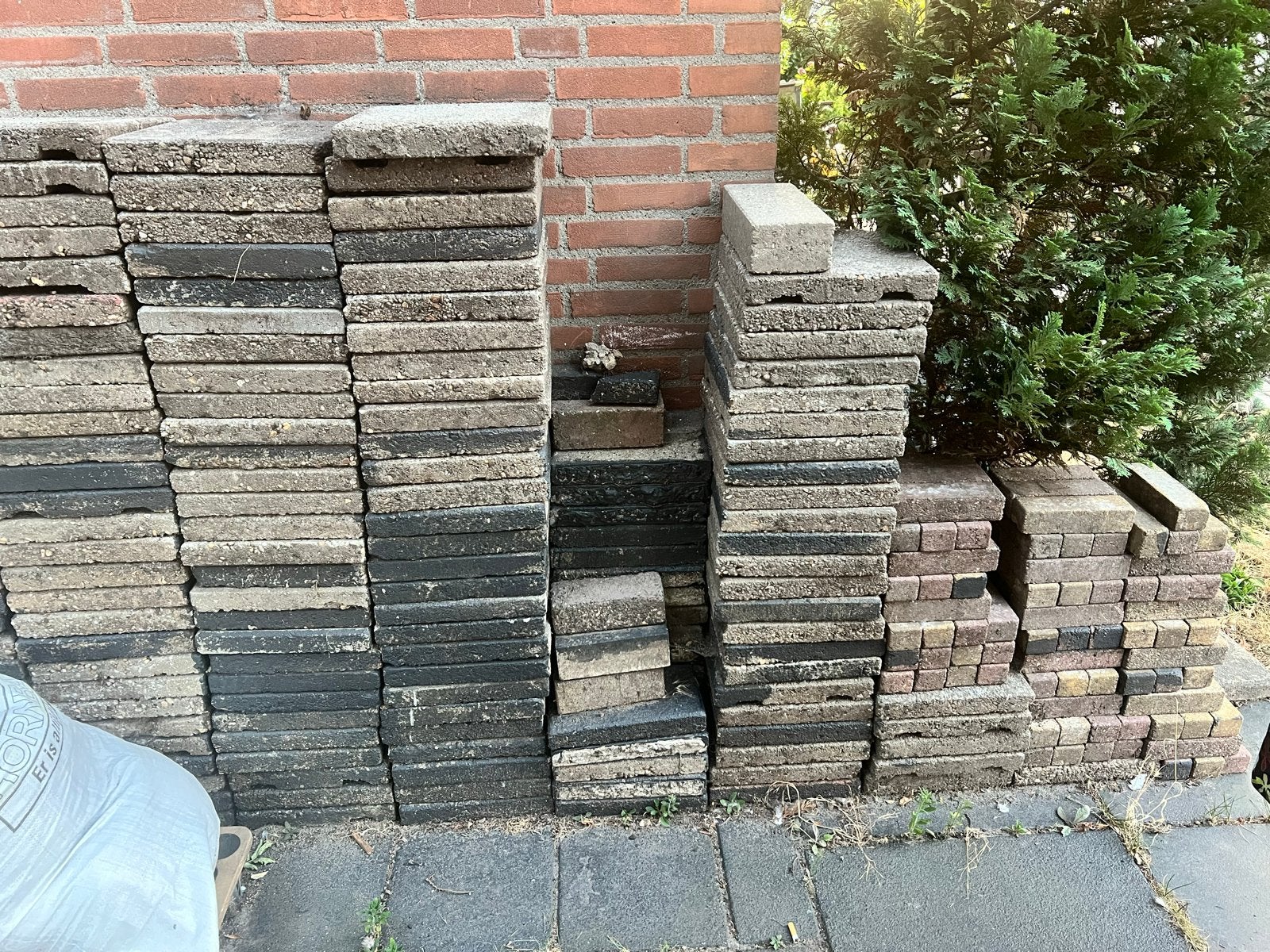 Gratis op te halen stoeptegels., Ophalen, Gebruikt, Overige typen, 5 tot 10 m²