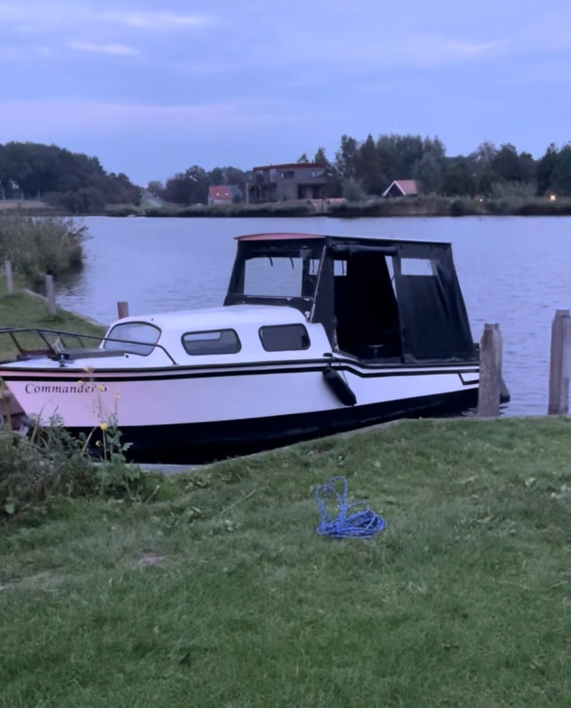 Kajuitboot - vaarklaar, Kajuitboot, Ophalen, Gebruikt, Buitenboordmotor