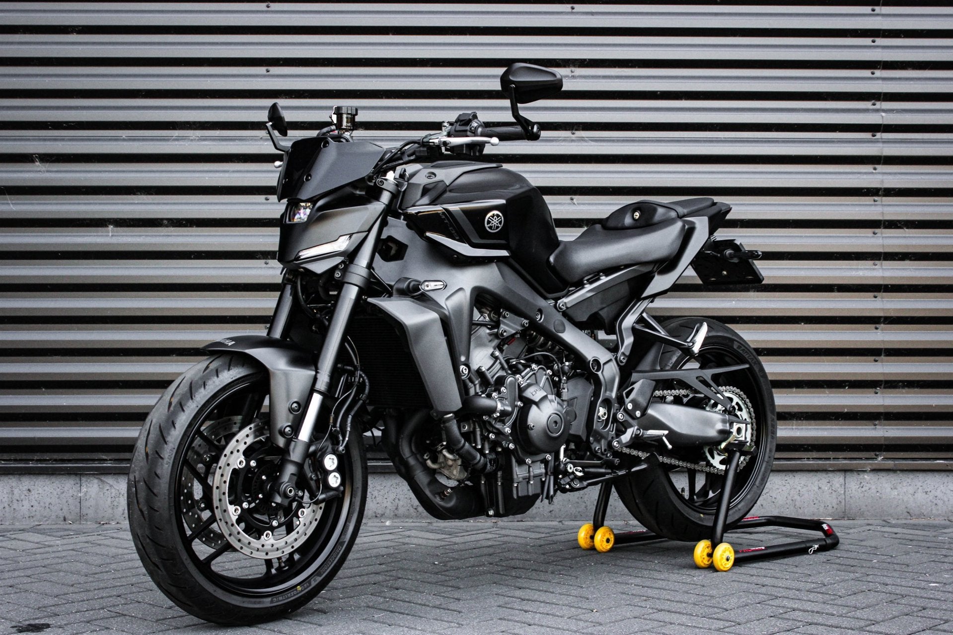 Yamaha Tour MT- 09 ABS 119PK 2025 NIEUWSTAAT / COMPLETE DOCU, 890 cc, Bedrijf, Meer dan 35 kW, Toermotor