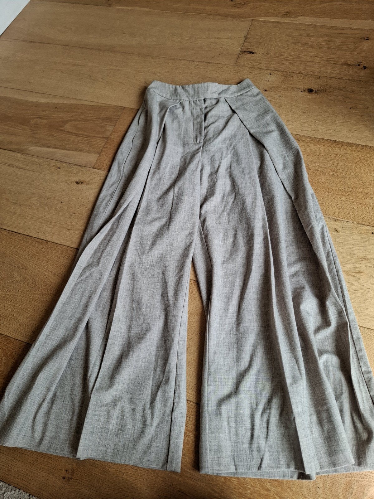 Drôle de copine wijde broek maat L (ook als M te dragen), Kleding | Dames, Broeken en Pantalons, Drôle de copine, Maat 42/44 (L)