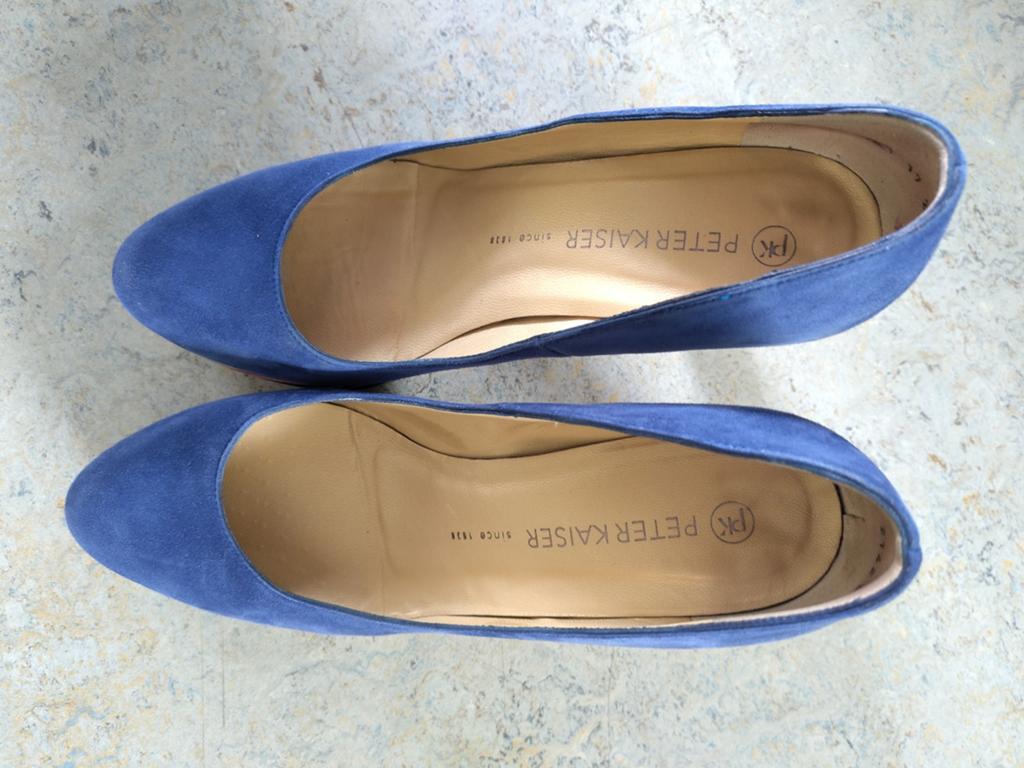 Peter Kaiser pumps, blauw suède, Kleding | Dames, Schoenen, Ophalen of Verzenden, Zo goed als nieuw, Blauw