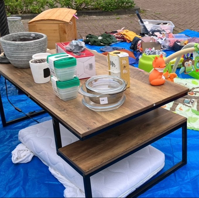 Bijzet tafel of tv tafel, Huis en Inrichting, Tafels | Bijzettafels, Ophalen, Zo goed als nieuw, 75 cm of meer, 60 cm of meer